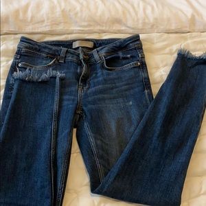 Zara frayed hem jeans